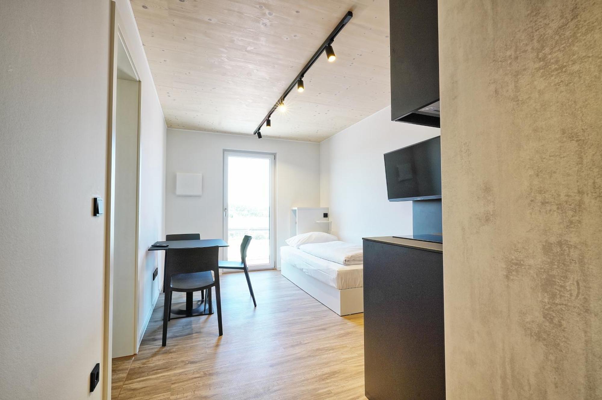 Timber One Boardinghouse Dorfen Aparthotel Exterior foto