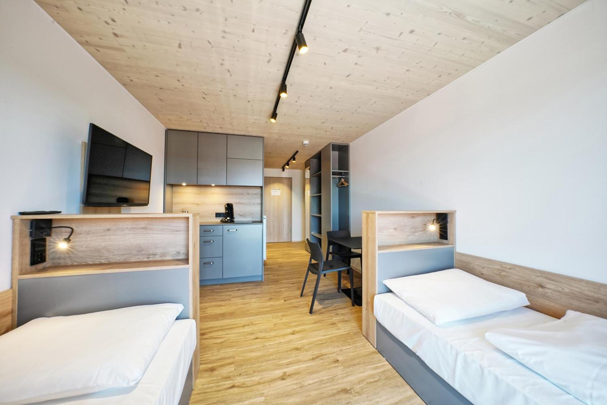Timber One Boardinghouse Dorfen Aparthotel Exterior foto