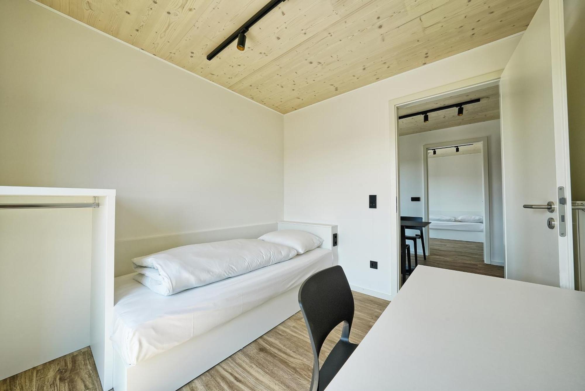 Timber One Boardinghouse Dorfen Aparthotel Exterior foto