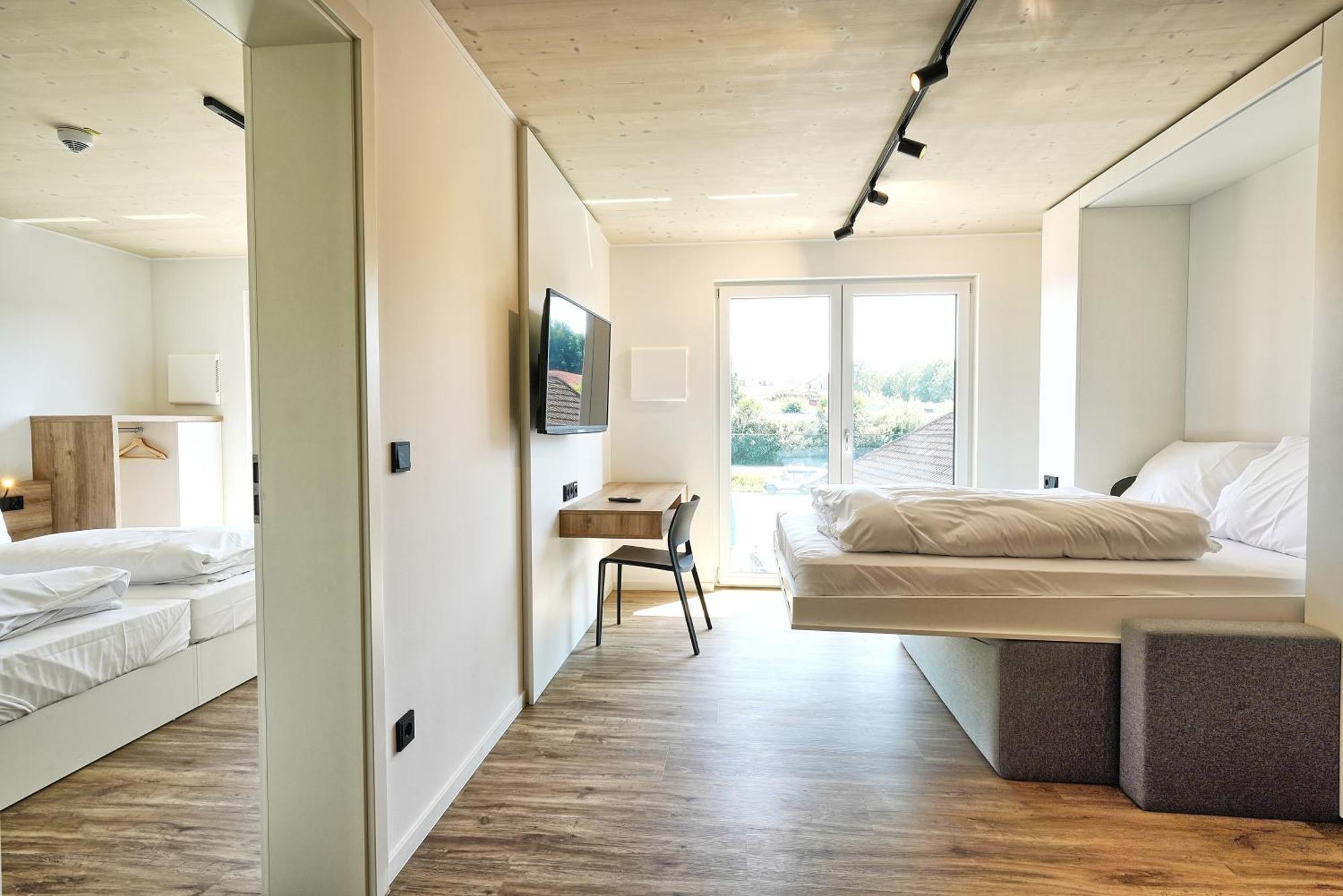 Timber One Boardinghouse Dorfen Aparthotel Exterior foto