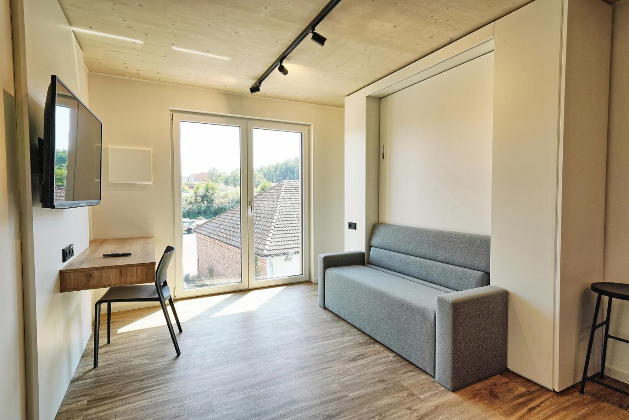 Timber One Boardinghouse Dorfen Aparthotel Exterior foto